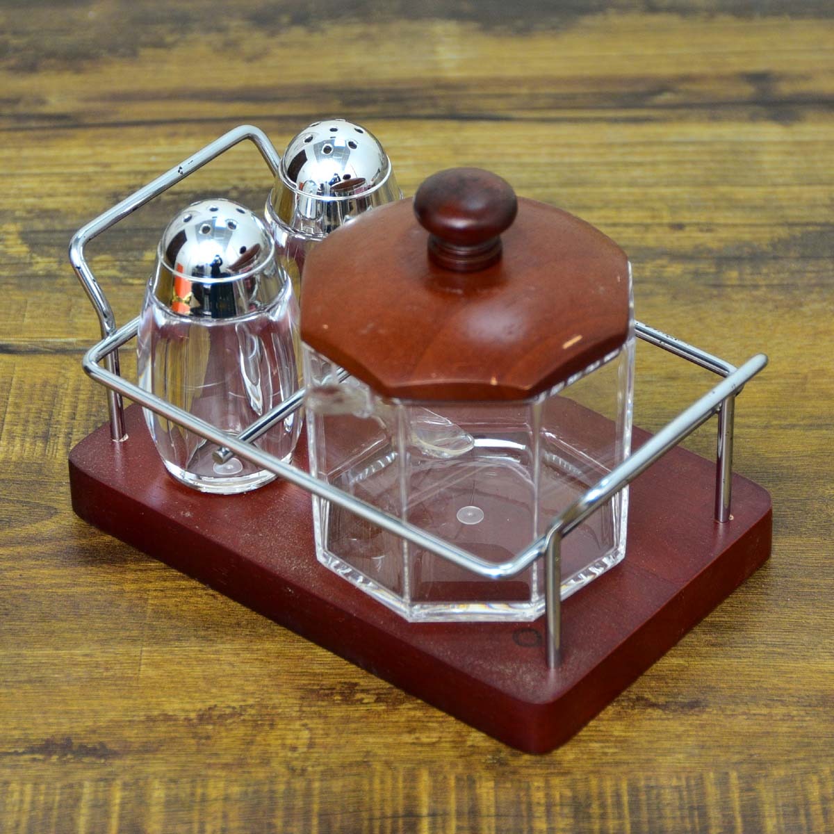 Sugar Pot and Pepper Cruet Set - waseeh.com