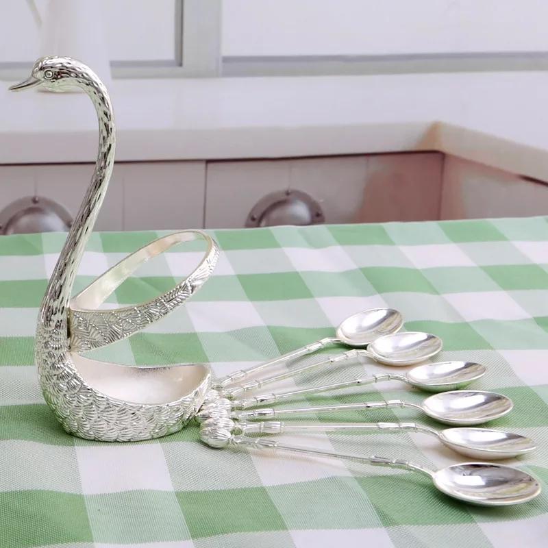 Classy Swan Spoon Set - waseeh.com