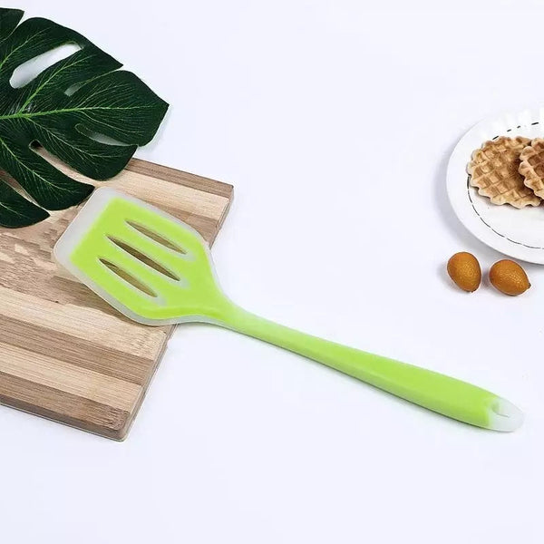 Silicone Slotted Spatula - waseeh.com