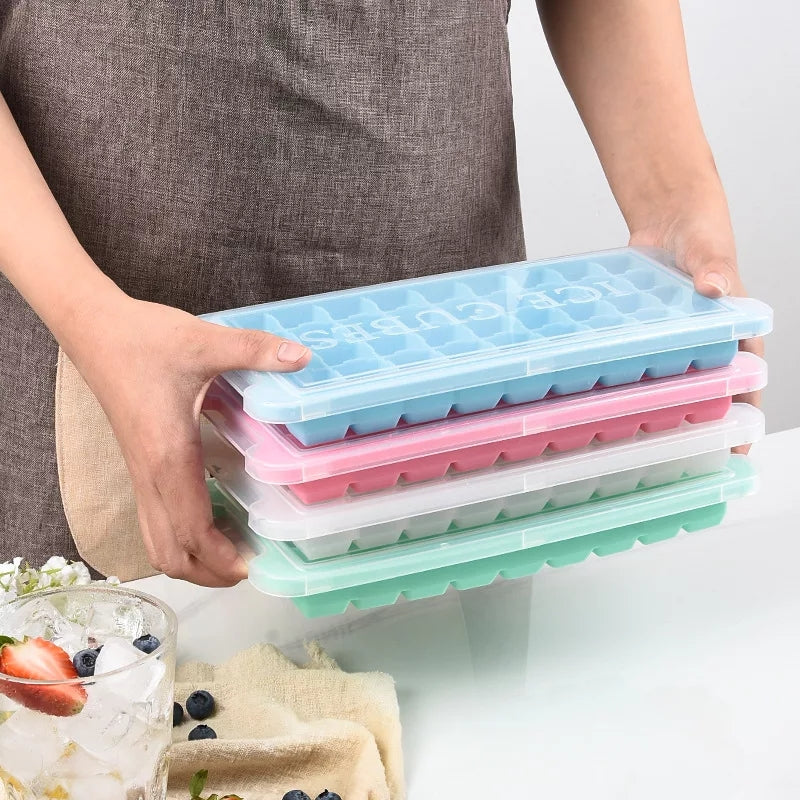 Ice Tray Set with Lid - waseeh.com