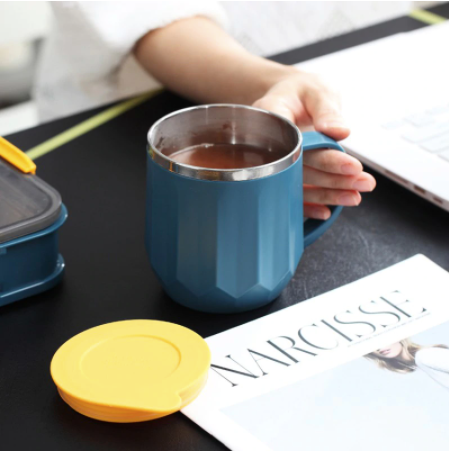 Diamond Cut Wide Lines Insulated Mug - waseeh.com