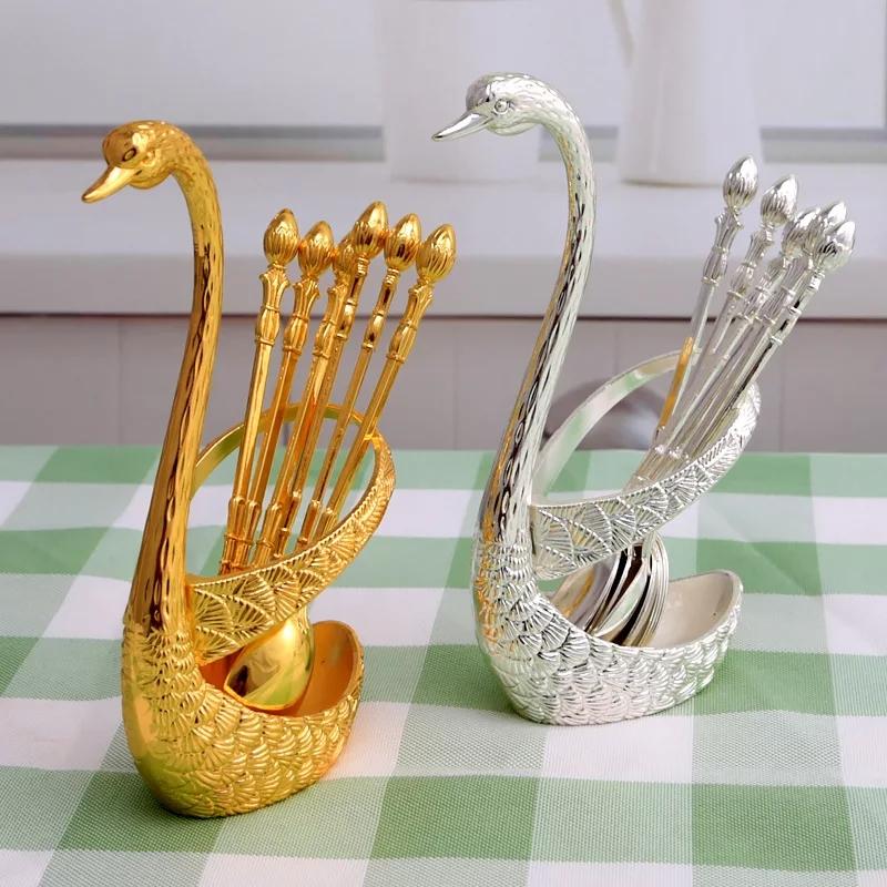 Classy Swan Spoon Set - waseeh.com