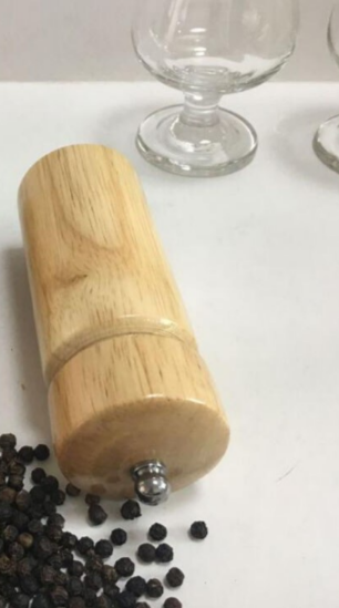 Bottle Shaped Pepper Grinder - waseeh.com