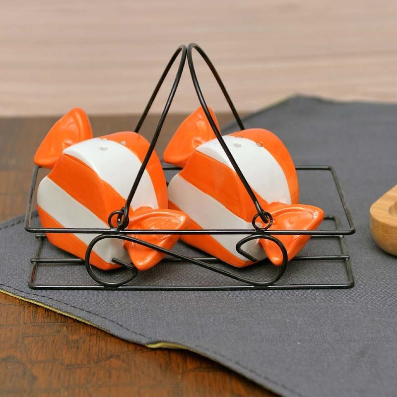Toffee Shaped Salt & Pepper Set - waseeh.com
