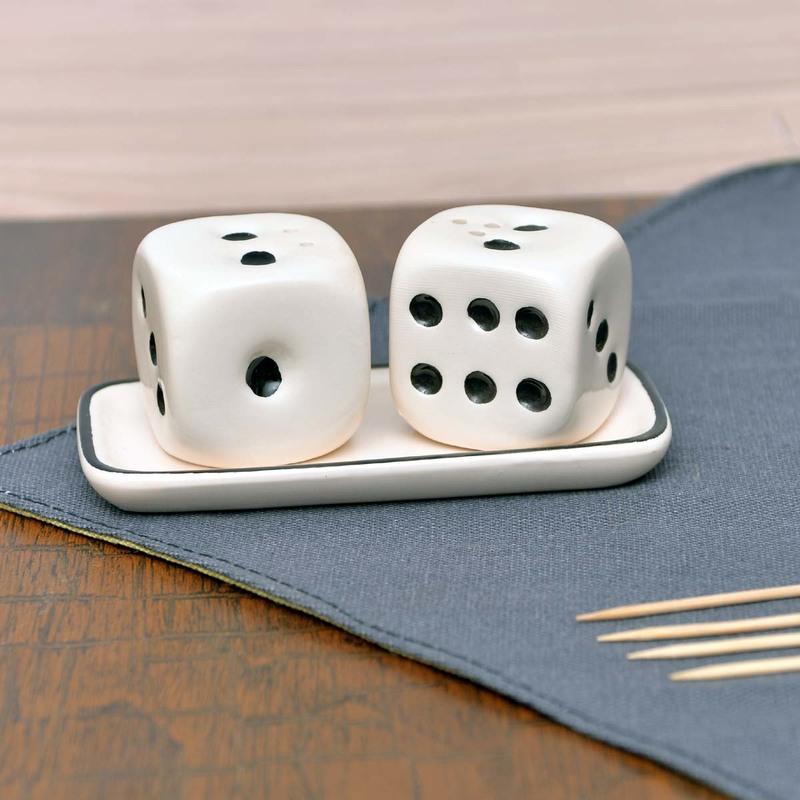 Dice Shaped Salt & Pepper Set - waseeh.com