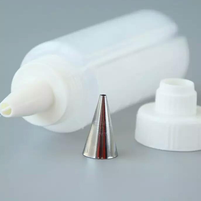 Cake Cream Squeeze Bottle - waseeh.com