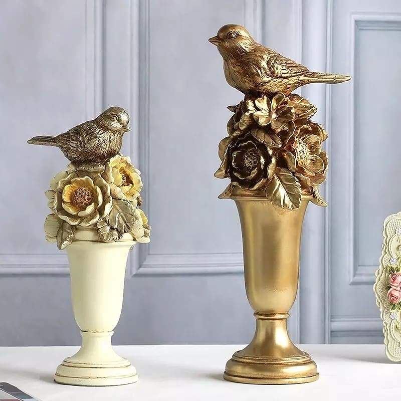 Birdy Vass Decor - waseeh.com