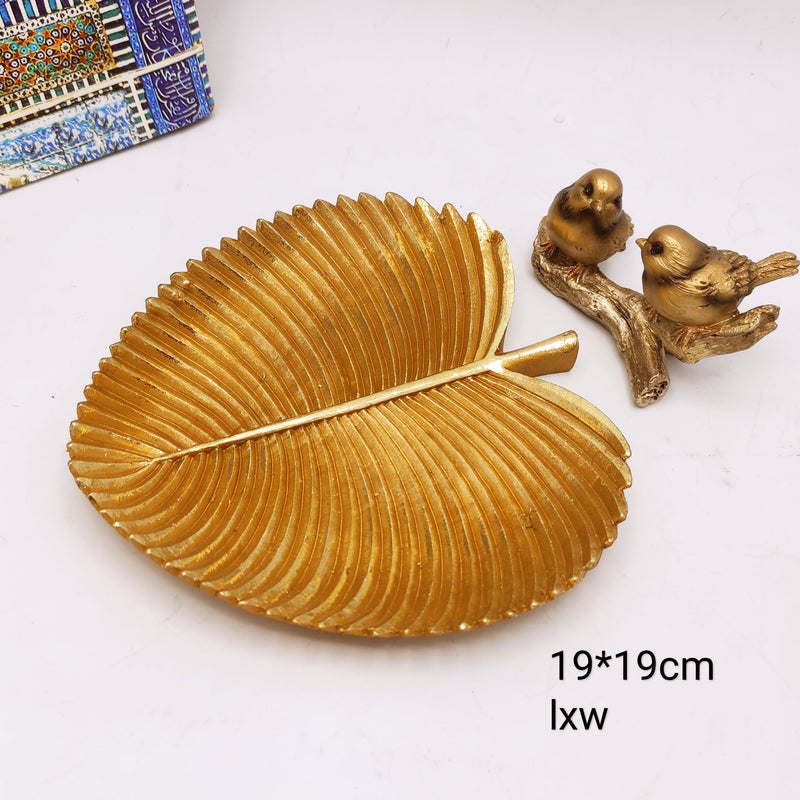 Wide Leafy Golden Tray - waseeh.com