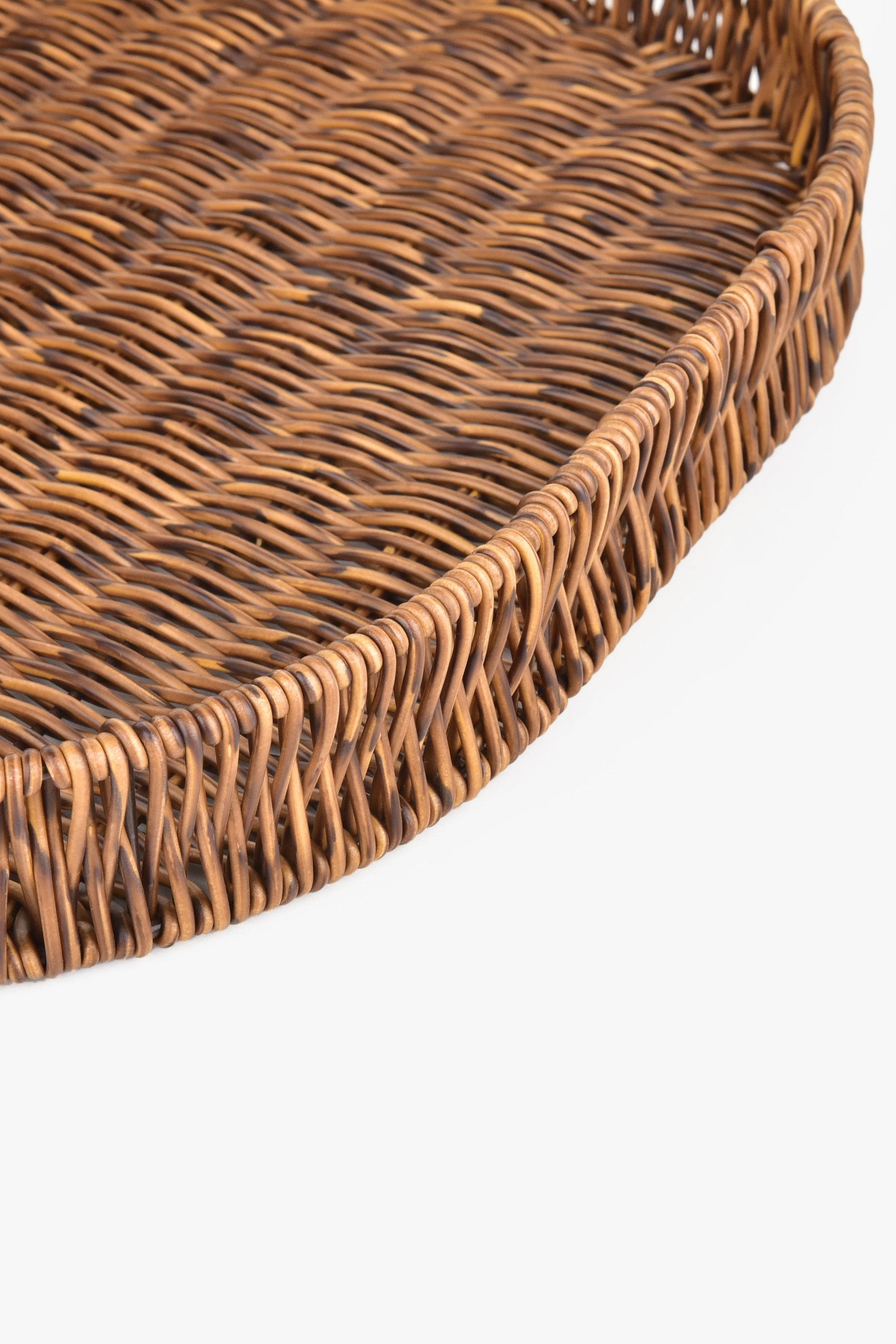 Nostalgic Braided Basket (Oval) - waseeh.com