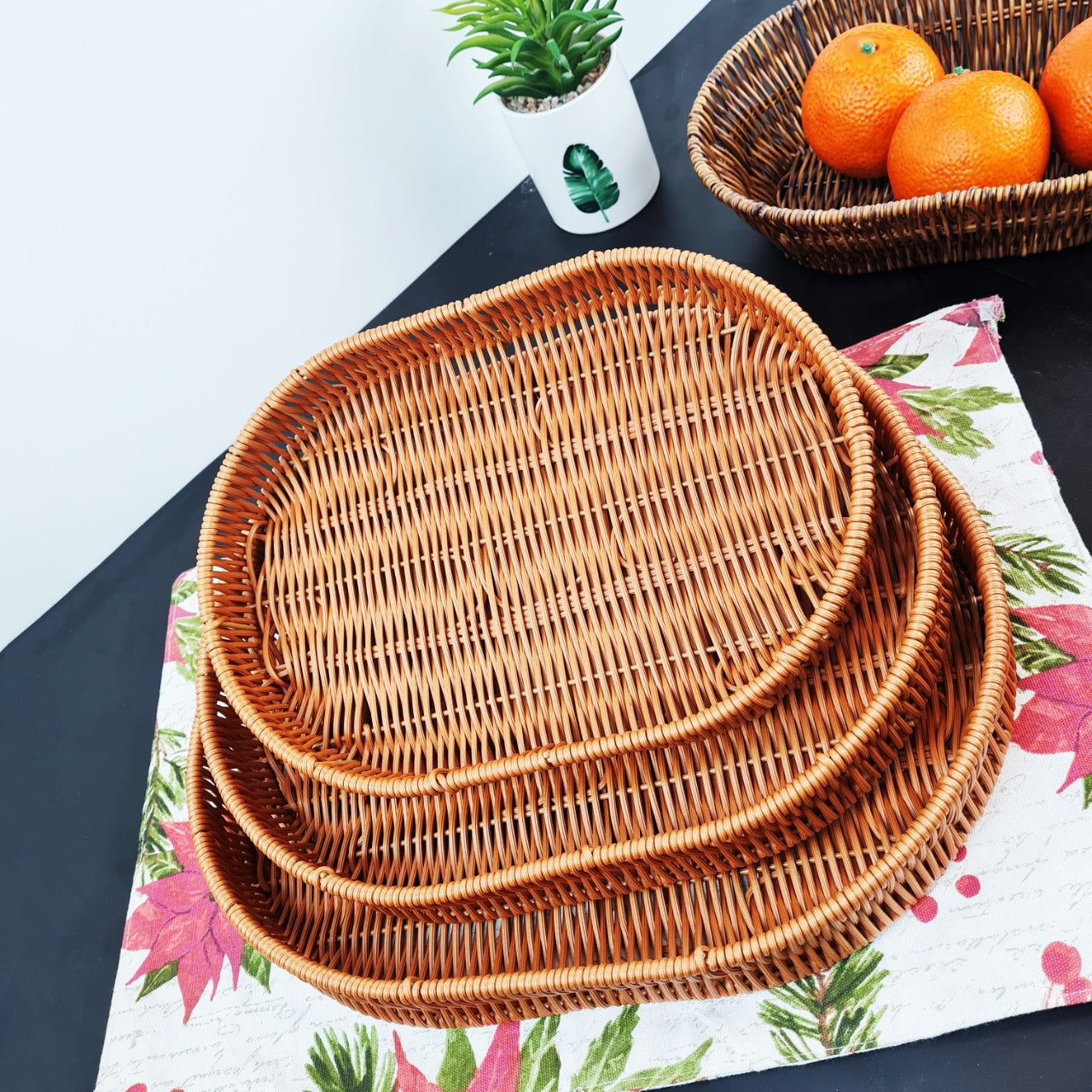 Nostalgic Braided Basket (Oval) - waseeh.com