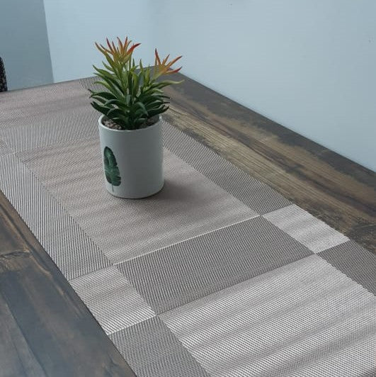 PVC Table runner - waseeh.com