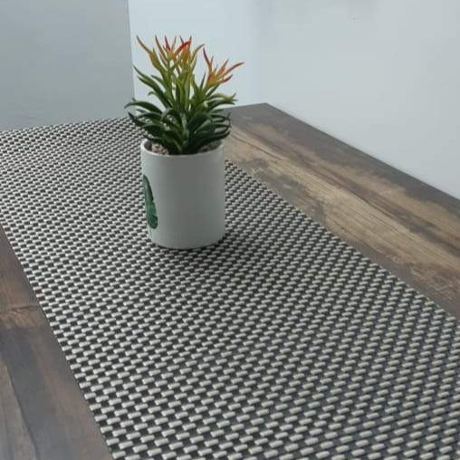 PVC Table Runner - waseeh.com