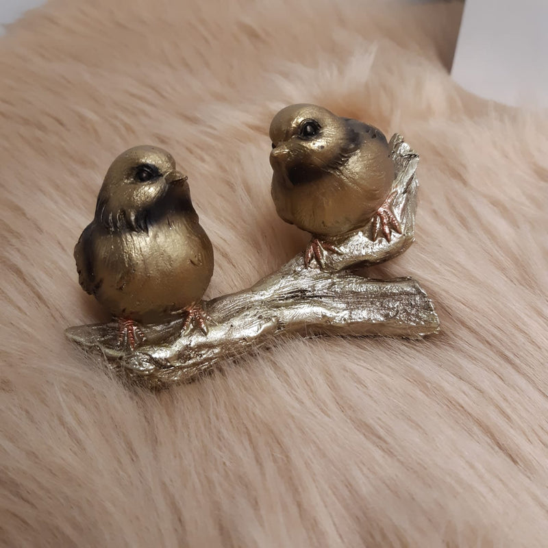 Golden Pair Pets Decor - waseeh.com