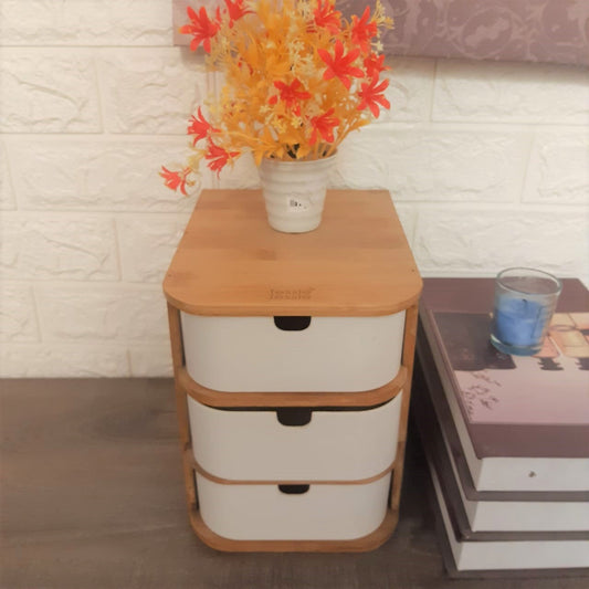 Tessie & Jessie Bamboo Box - waseeh.com