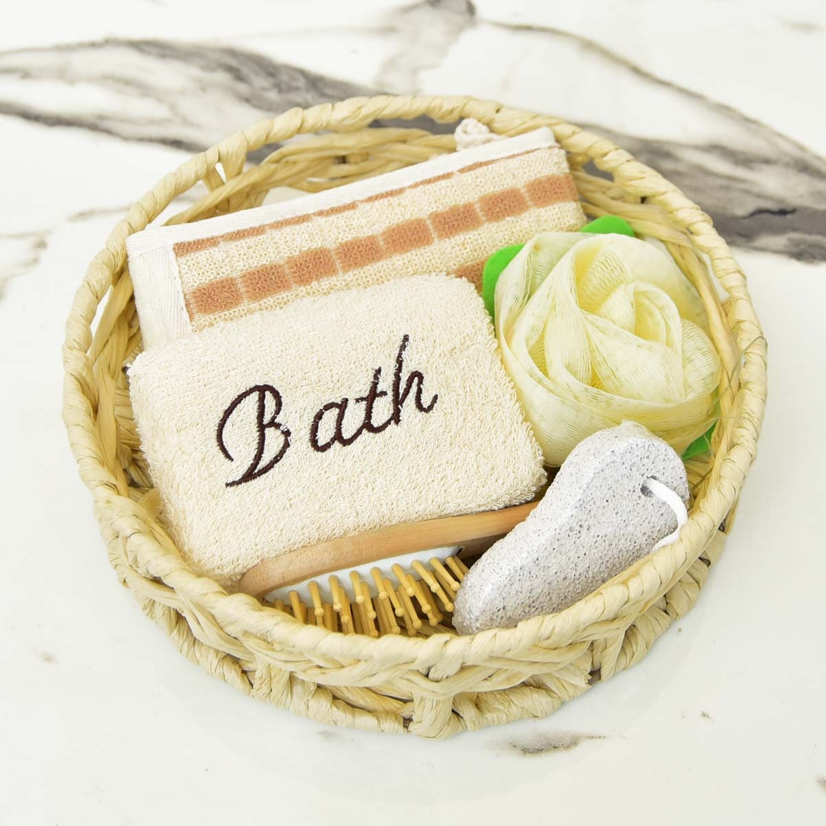 Luxury Bath Gift Set (Round Basket) - waseeh.com