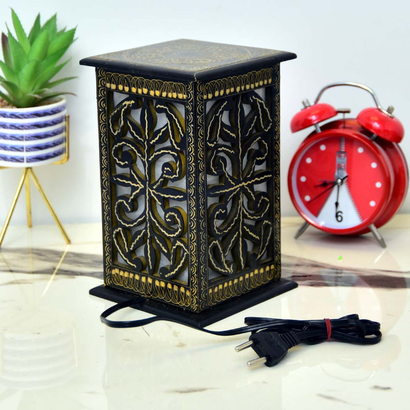 Wooden Nakshi Lamp - waseeh.com