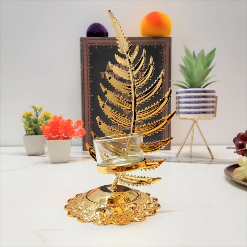 Golden Flower Candle Holder - waseeh.com