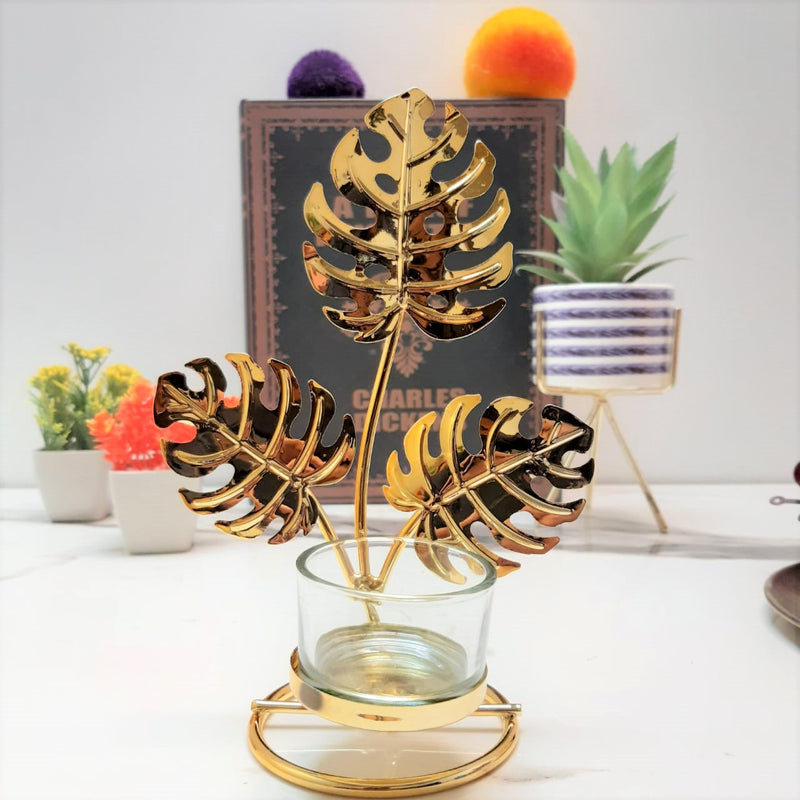 Golden Flower Candle Holder - waseeh.com