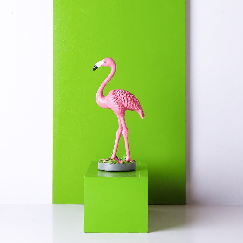 Flamingo Statue Decor - waseeh.com