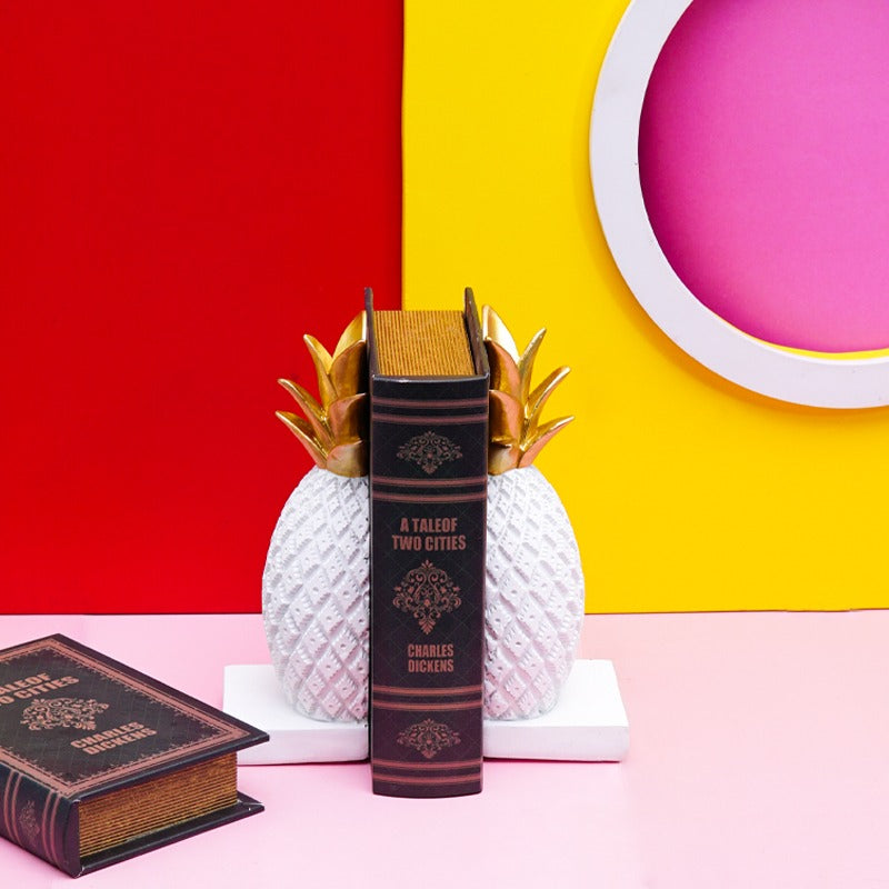 Pineapple Bookend Decor - waseeh.com