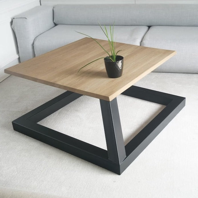 Slant mobel The Odd Coffee Center Table