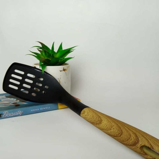 Modern Non-Stick Cooking Spoon - waseeh.com