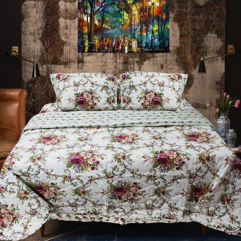 Megenta Floral Over White Spread - 6 Pieces Bed Spread Set - waseeh.com