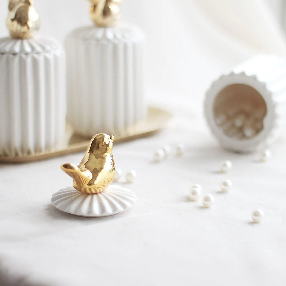 Pet Souvenirs Pieces (White) - waseeh.com