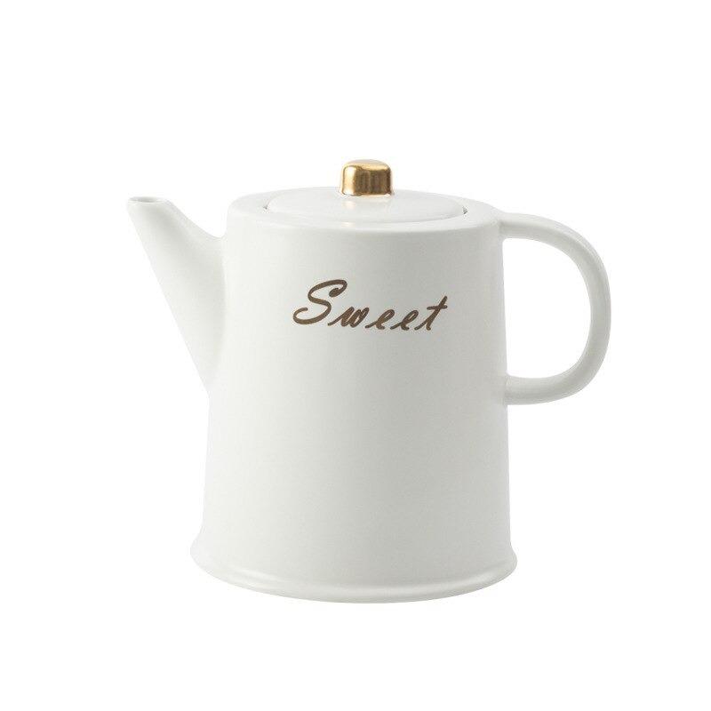 Sweet Caucasian Tea Cup Set - waseeh.com