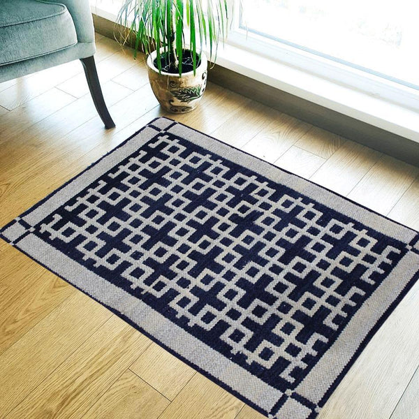 Squared - Hand-woven Woolen Rug - Double Seam - 2' x 3' - waseeh.com