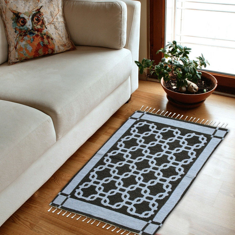 Squared - Hand-woven Woolen Rug - Double Seam - 2' x 3' - waseeh.com