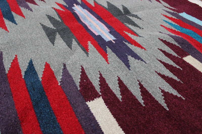 Round Geometric - Hand-woven Woolen Rug - Round Large - 4' x 4' - waseeh.com