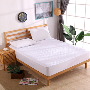 Quilted Mattress Protector - waseeh.com