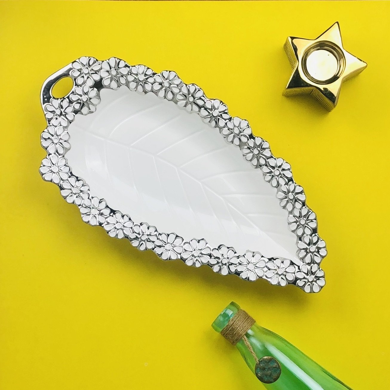 Leaf Style Cramic Trey with Silver Border - waseeh.com