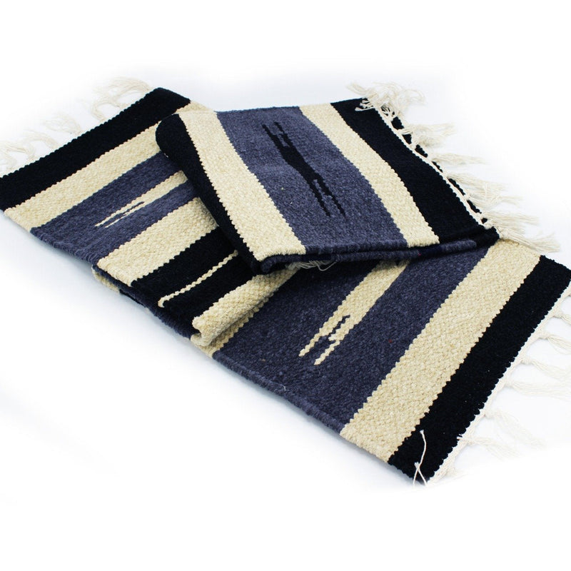 TABLE RUNNER 3 PC SET - Woolen Patterned - waseeh.com