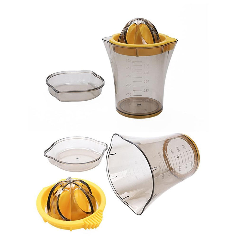 Manual Citrus Juicer with Built-in Measuring Cup - waseeh.com